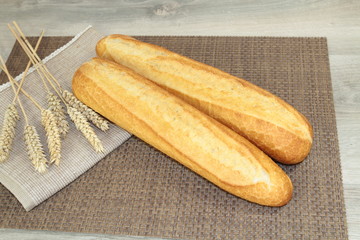 demi-baguettes de pains