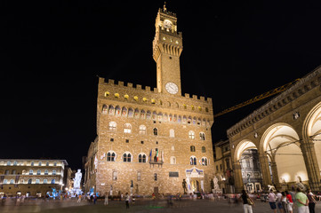 Fototapeta na wymiar Old Palace (Palazzo Vecchio) at night in Florence
