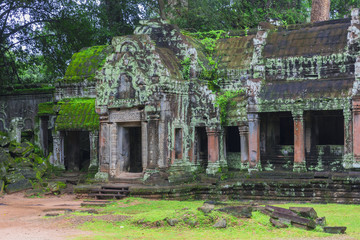 Fototapeta na wymiar Kompleks Angkor Wat
