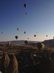 Obraz premium hot air balloon in cappadocia