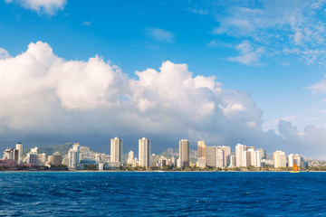 Fototapeta na wymiar Honolulu City Skyline from Water