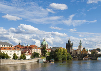 View of the Vltava River and Charles Bridge in Praha, Czech Repu
