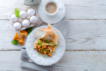have breakfast omelette with chanterelles