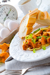 have breakfast omelette with chanterelles