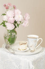 Obraz na płótnie Canvas Ricotta and Pear Cake with cup of tea