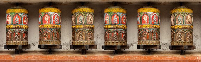 Pattern - Buddhist Meditation prayer wheel in Kathmandu, Swoyamb - obrazy, fototapety, plakaty