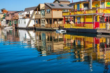 Schilderijen op glas Floating Home Village Houseboats Inner Harbor Victoria © Bill Perry
