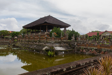 Temple in Klungkung and historic Court