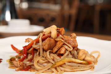 Noddles with chicken