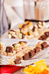 granola bars with chocolate