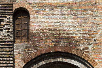 Particolari architettonici, Torre di Mantova