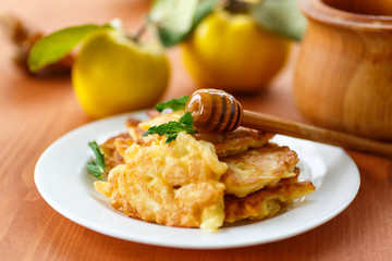 pancakes with quince