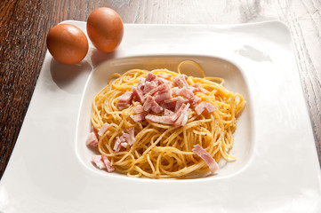 pasta, spaghetti alla carbonara
