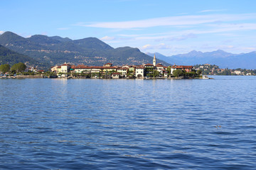 Fototapeta na wymiar Jezioro Maggiore