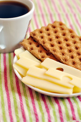 Light snack: crispbread and Emmental cheese