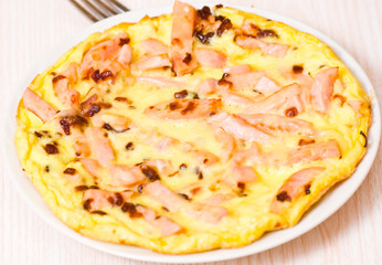 eggs with ham and cheese