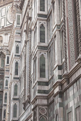 Fototapeta na wymiar Fachada de la catedral de Florencia
