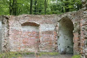 Naklejka premium Shells cave in the historic gardens of the estate Wiltzangk.