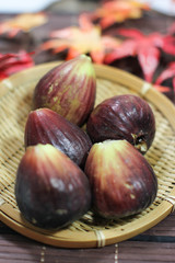 秋の味覚　いちじく