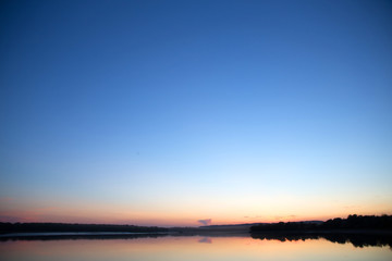 Sonnenuntergang auf dem See