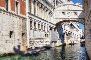 Naklejka premium Venice, Italy. The Bridge of Sighs and gondola