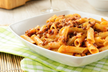 Pasta con le lenticchie e pomodoro