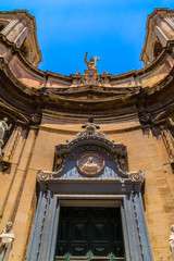 Fototapeta na wymiar Fasada kościoła Santa Maria di Porto Salvo w Valletta