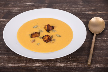 Apple pumpkin cream soup