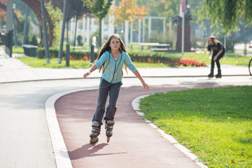 Girl on the rollerblades