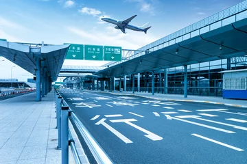 Zelfklevend Fotobehang Luchthaven Shanghai Pudong Airport weg
