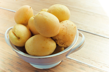 Apricots in the bowl