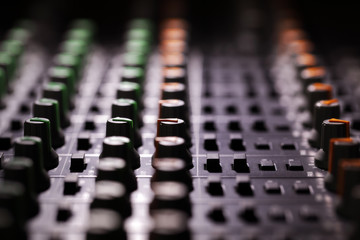 Sound mixer