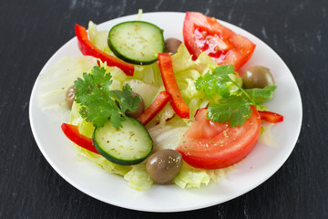 vegetable salad on plate