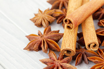 Cinnamon and anise stars