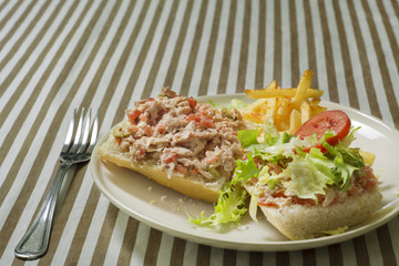 Tuna Sandwich