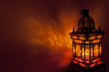 Moroccan lantern with gold colored glass