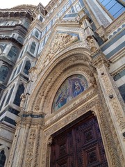 Fototapeta na wymiar view of the cathedral of florence