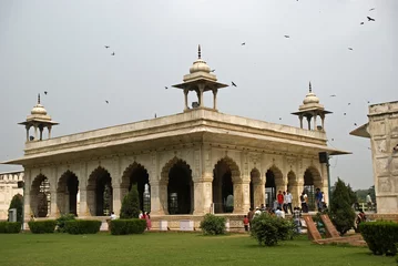 Fotobehang Red fort, Delhi, India © nyiragongo