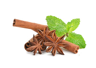 Sticks of cinnamon with mint and anise