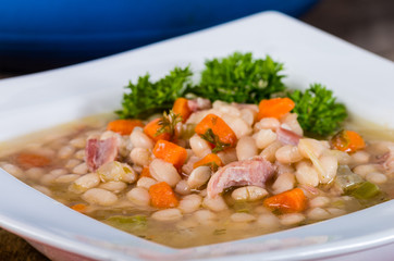 Ham and bean soup with carrots