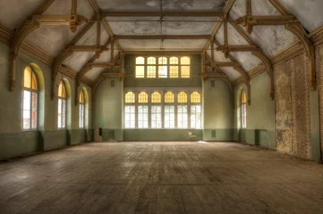 Fotobehang Oude zaal in een verlaten ziekenhuis in Beelitz © Stefan Schierle