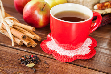 Spiced tea with cinnamon and apples