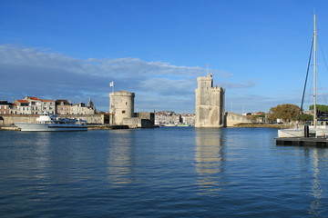 Obraz premium Tours médiévales de la Rochelle