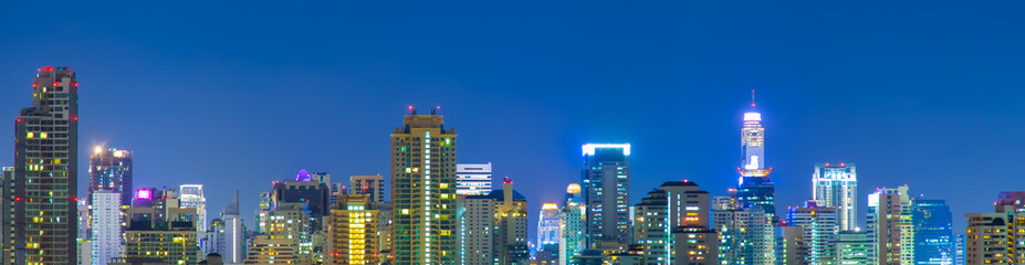 Fototapeta premium panorama of bangkok city.