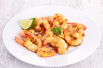 plate of cooked shrimp