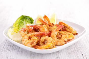 plate of cooked shrimp