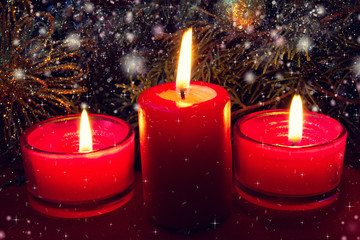 red christmas candles