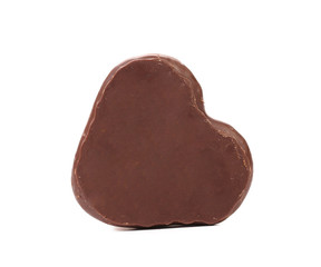 Heart shape chocolate meringues.