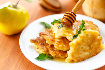 pancakes with quince