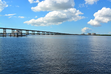 Obraz premium Fort Myers bridge